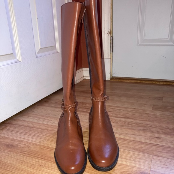 NWB Leather Brown Calf High Heeled Barreta Boots By Markon sz 8 1/2 - Picture 4 of 9